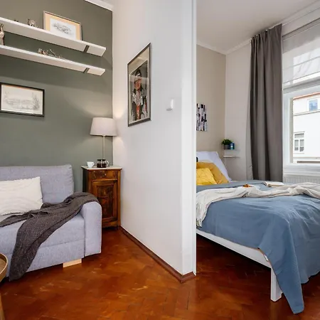 Days - Vysehrad Castle - Cozy Atmosphere Apartment