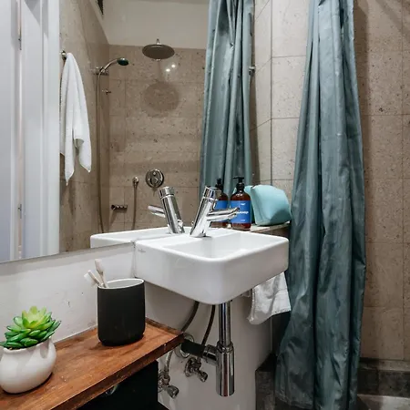Days - Vysehrad Castle - Cozy Atmosphere Apartment